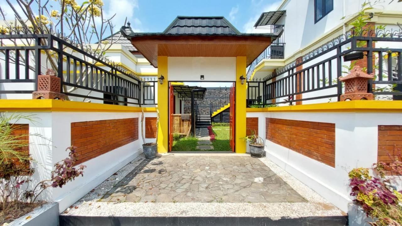 Pool Villa Saung Suluh Purwokerto Ngoại thất bức ảnh