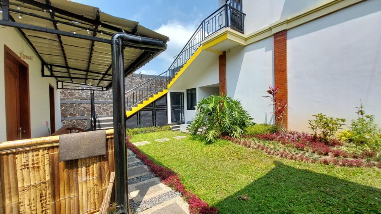 Pool Villa Saung Suluh Purwokerto Ngoại thất bức ảnh