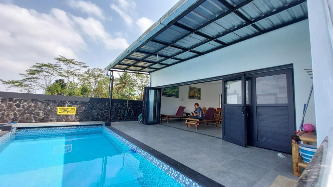 Pool Villa Saung Suluh Purwokerto Ngoại thất bức ảnh