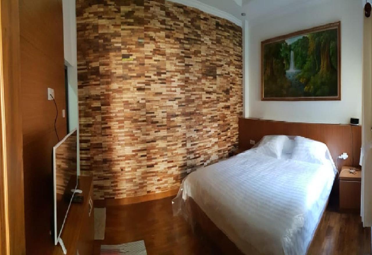 Pool Villa Saung Suluh Purwokerto Ngoại thất bức ảnh